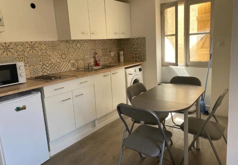 Tres Sympathique Appartement Plein Coeur De Ville Perpignan Buitenkant foto